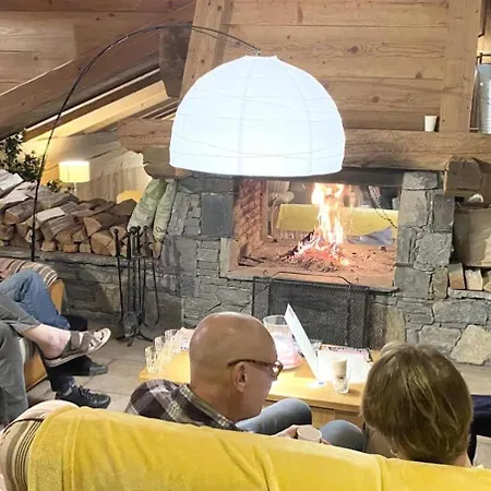 Les Alpages - 3 Pieces Pour 6 Personnes Mae-3064 *